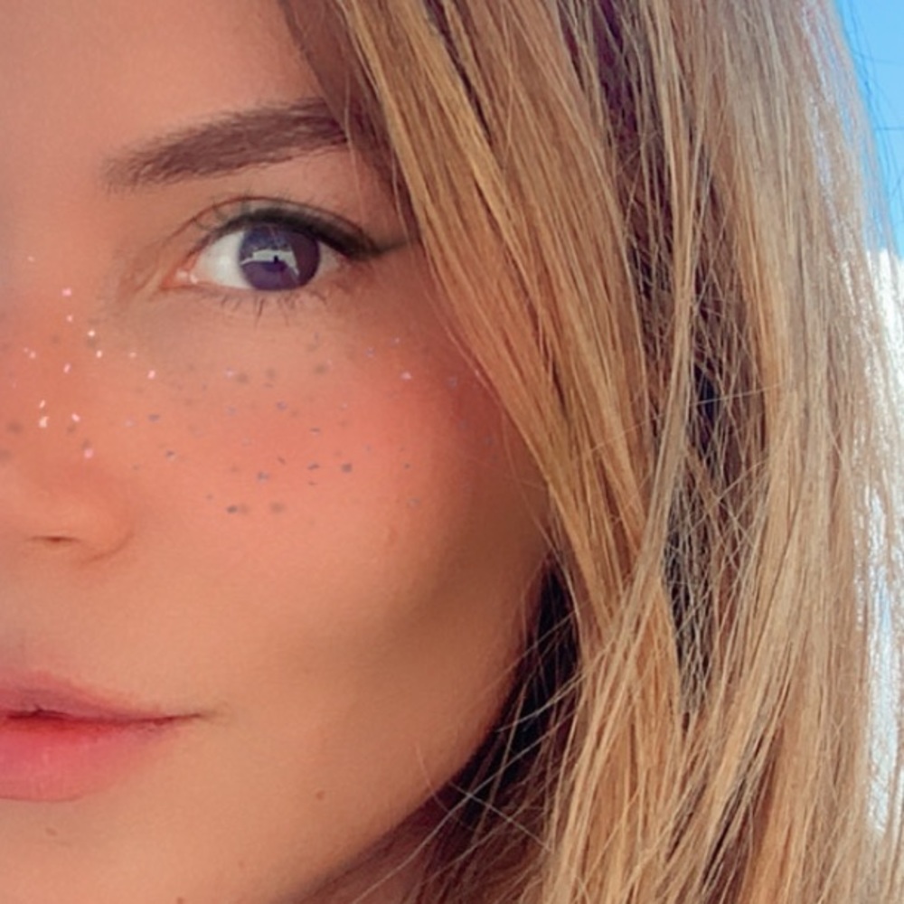 Meet your Posher, Jenny